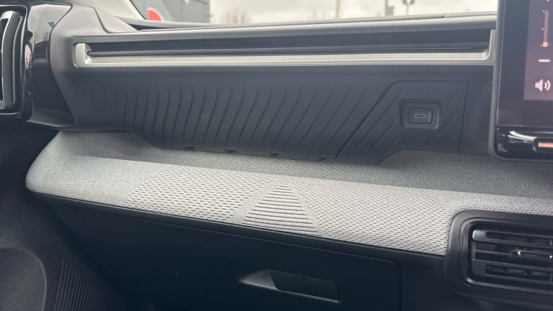 Citroen C3 Aircross 83kW Standard Range Max 44kWh 5dr Auto Electric Hatchback